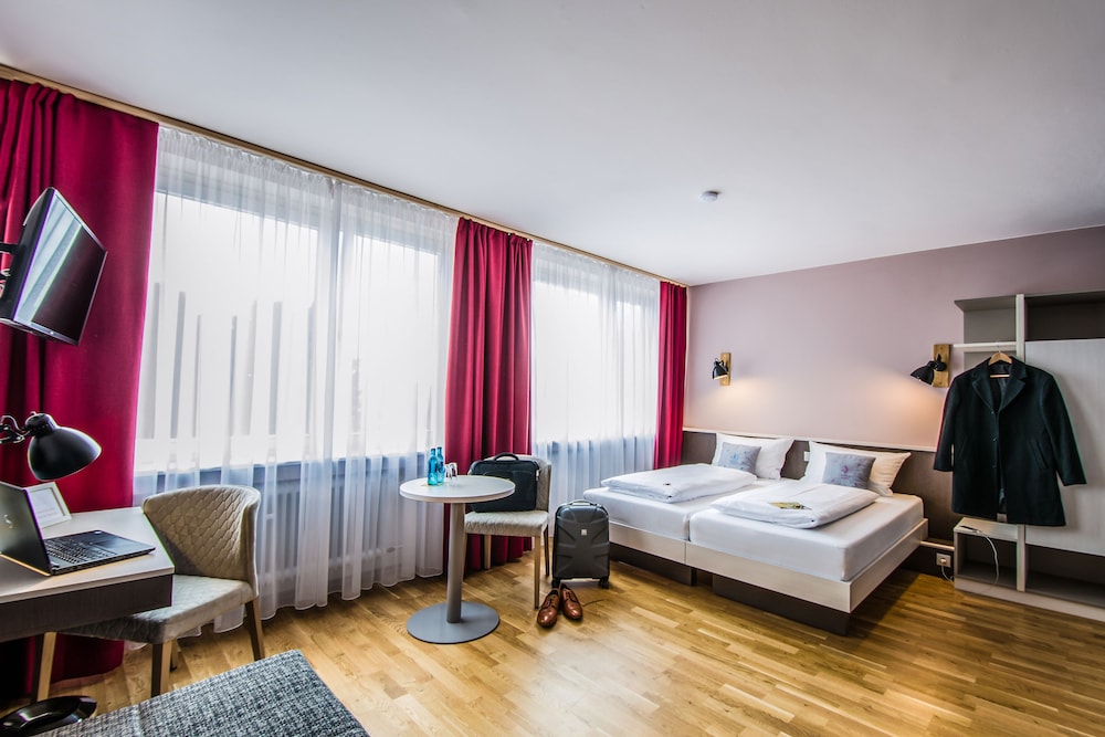 JUFA Hotel Konigswinter Bonn 10/50