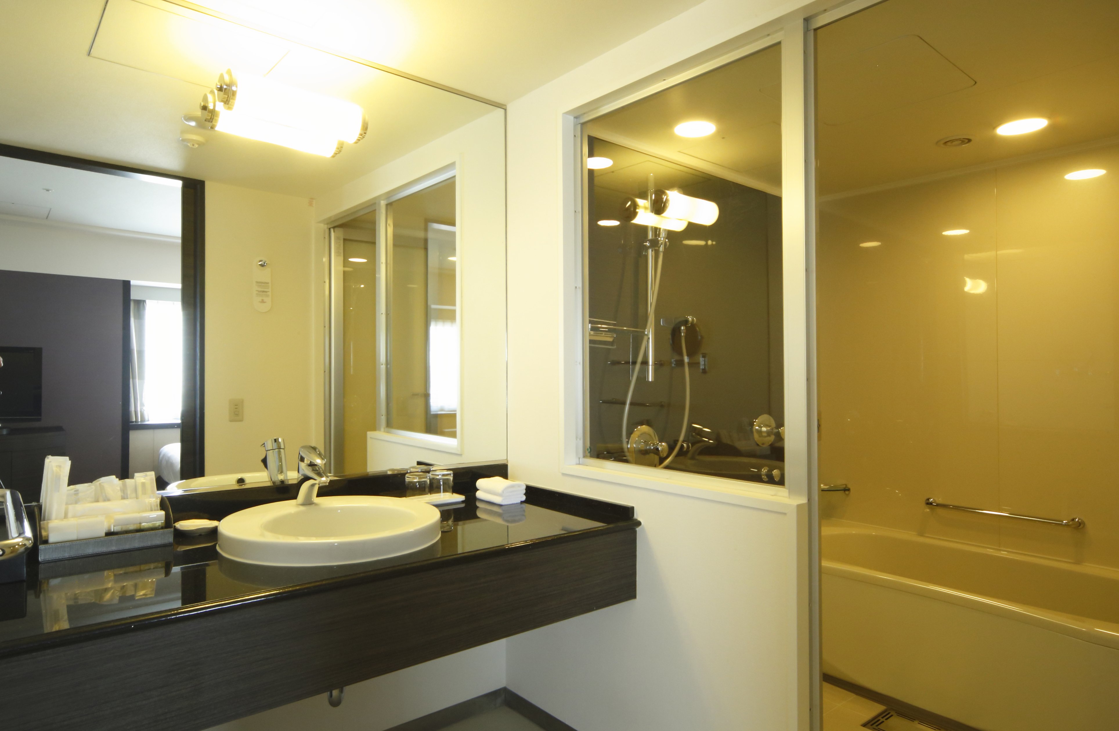 Ana Crowne Plaza Fukuoka 73/75