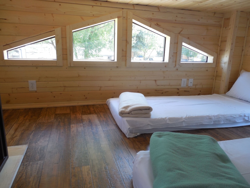 Snake River Park KOA and Cabin Village 34/63