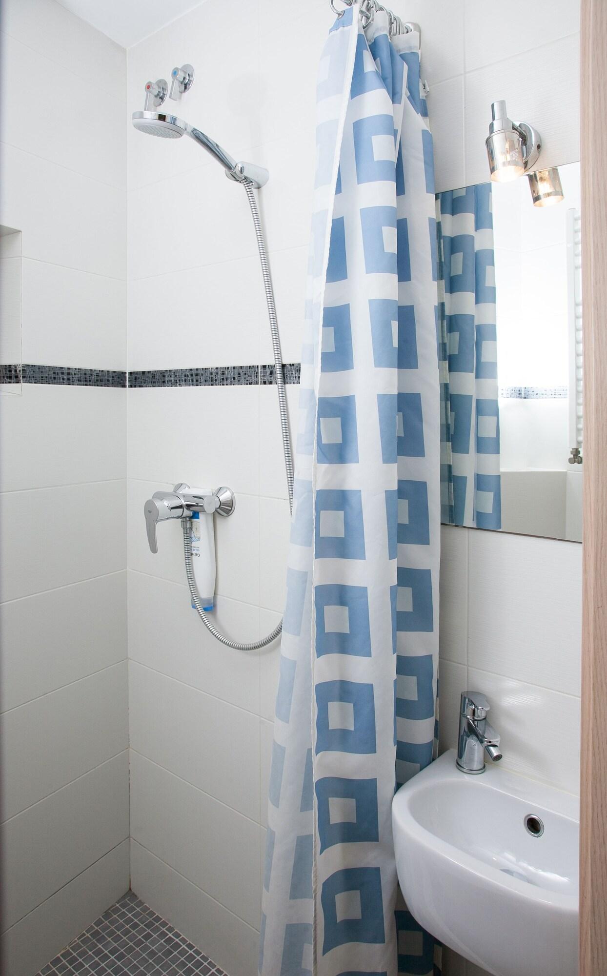 Hostal Excellence 28/29