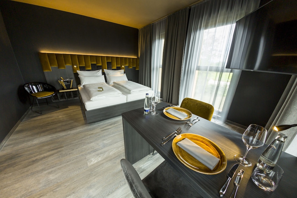 My Home My Hotel Rosenheim 9/28