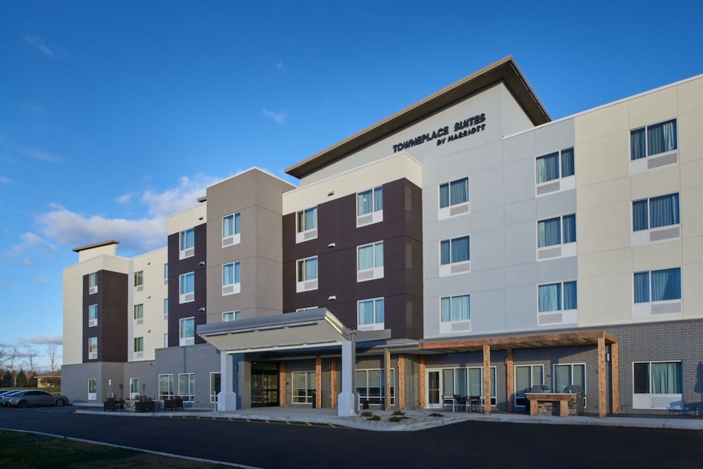 Towneplace Suites By Marriott Grand Rapids Airport 3/36