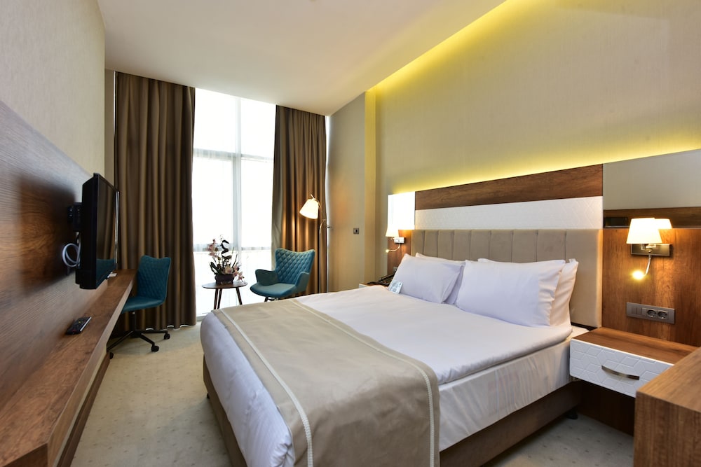 Vespia Hotel 25/70