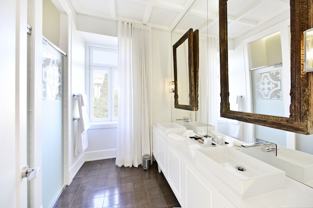 SANTIAGO DE ALFAMA - BOUTIQUE HOTEL 24/67