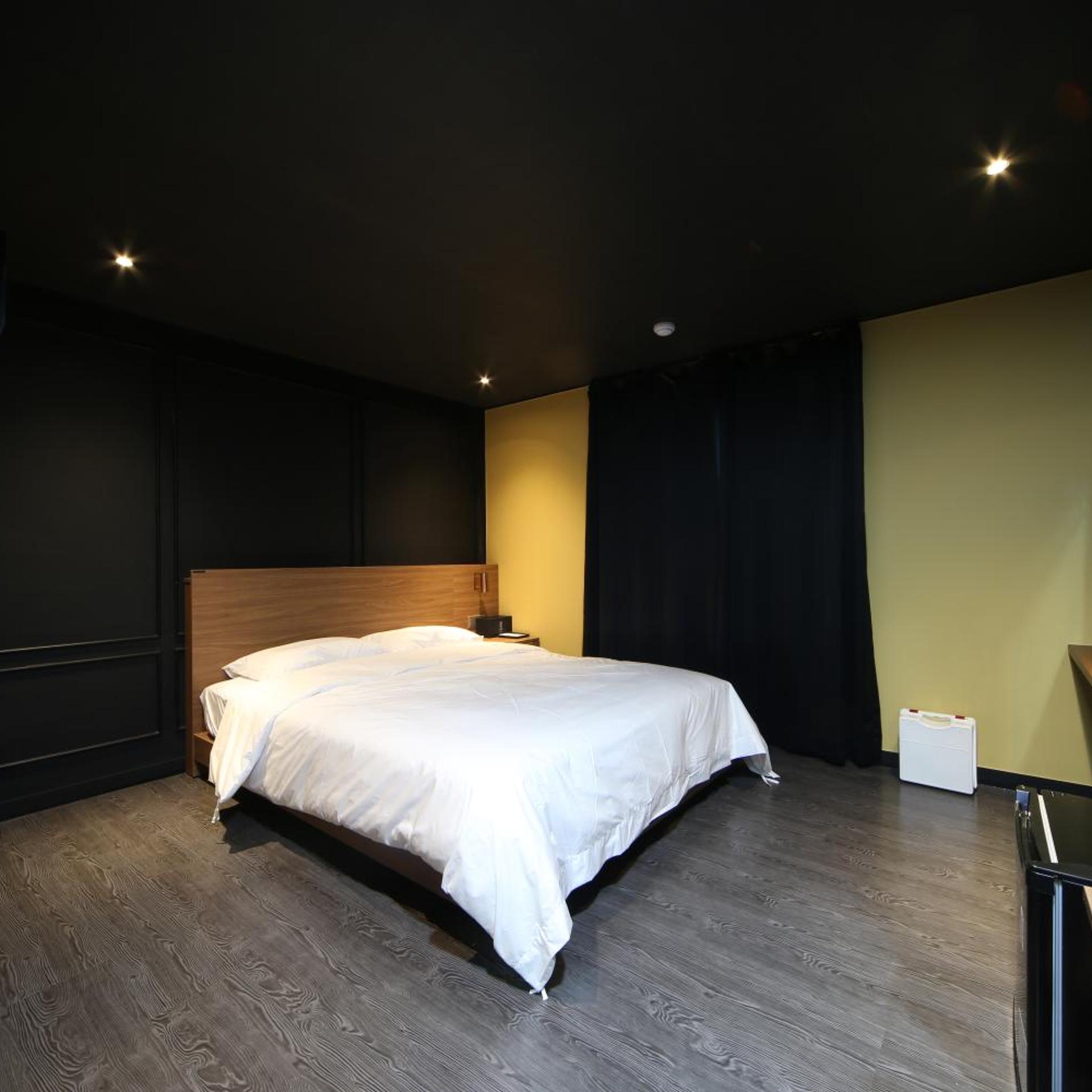 Soho Hotel 16/68