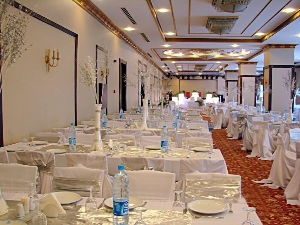 Sivas Buyuk Hotel 38/46