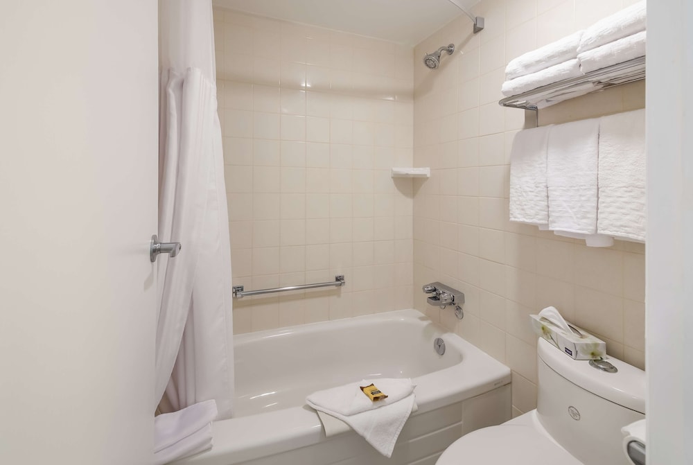 Surestay By Best Western Rossland Red Mountain 40/48