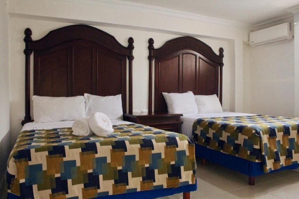 Deluxe, 2 Double Beds