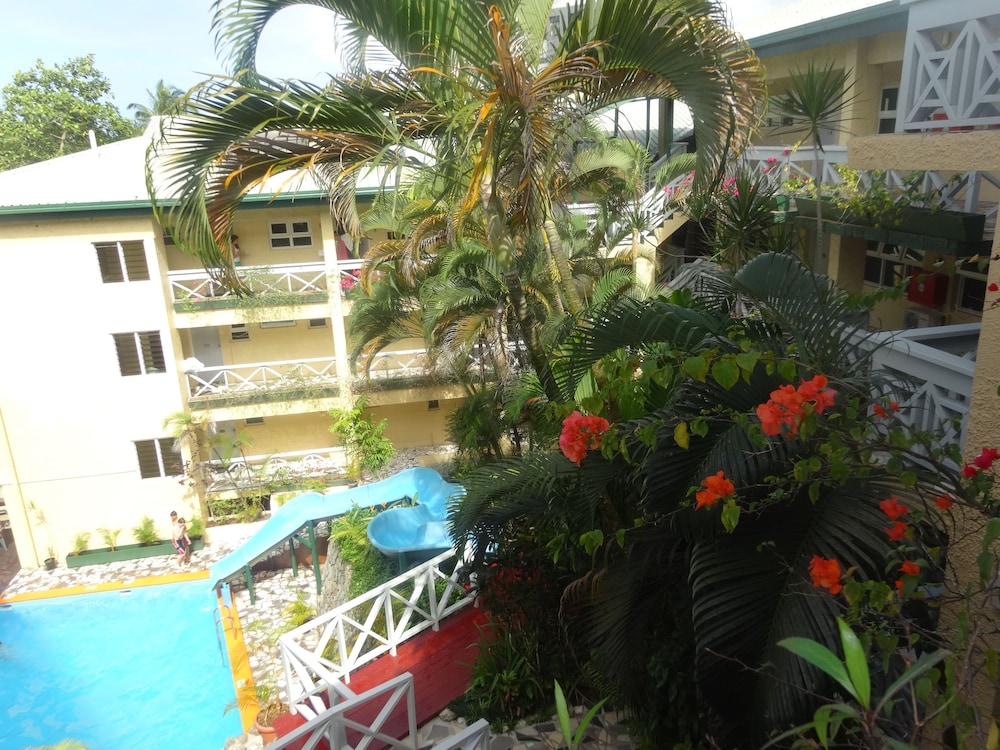 Suva Motor Inn in SUVA