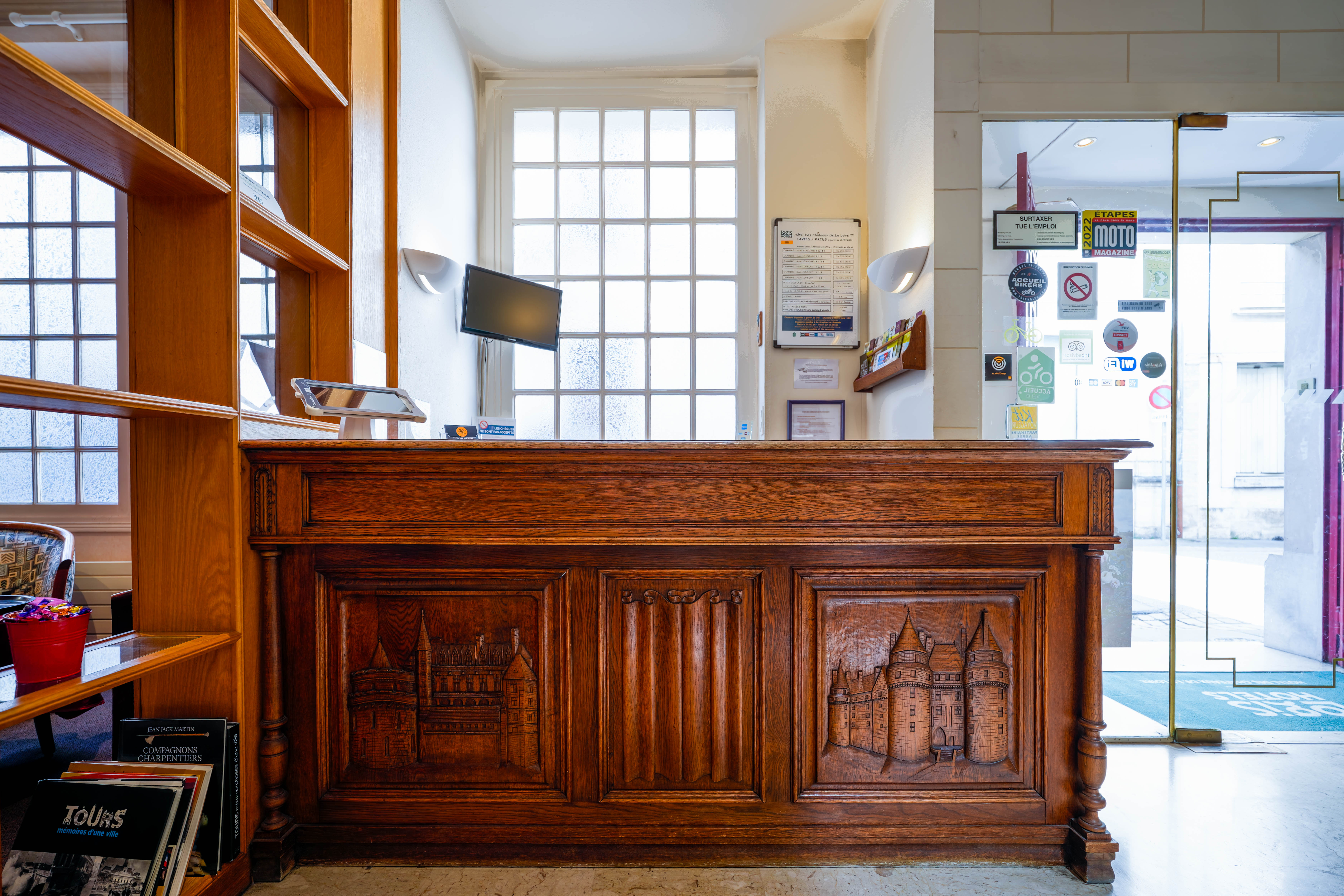 HÔTEL DES CHÂTEAUX DE LA LOIRE 2/50