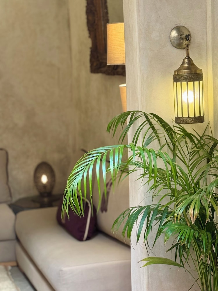 RIAD DAR MORE 6/49