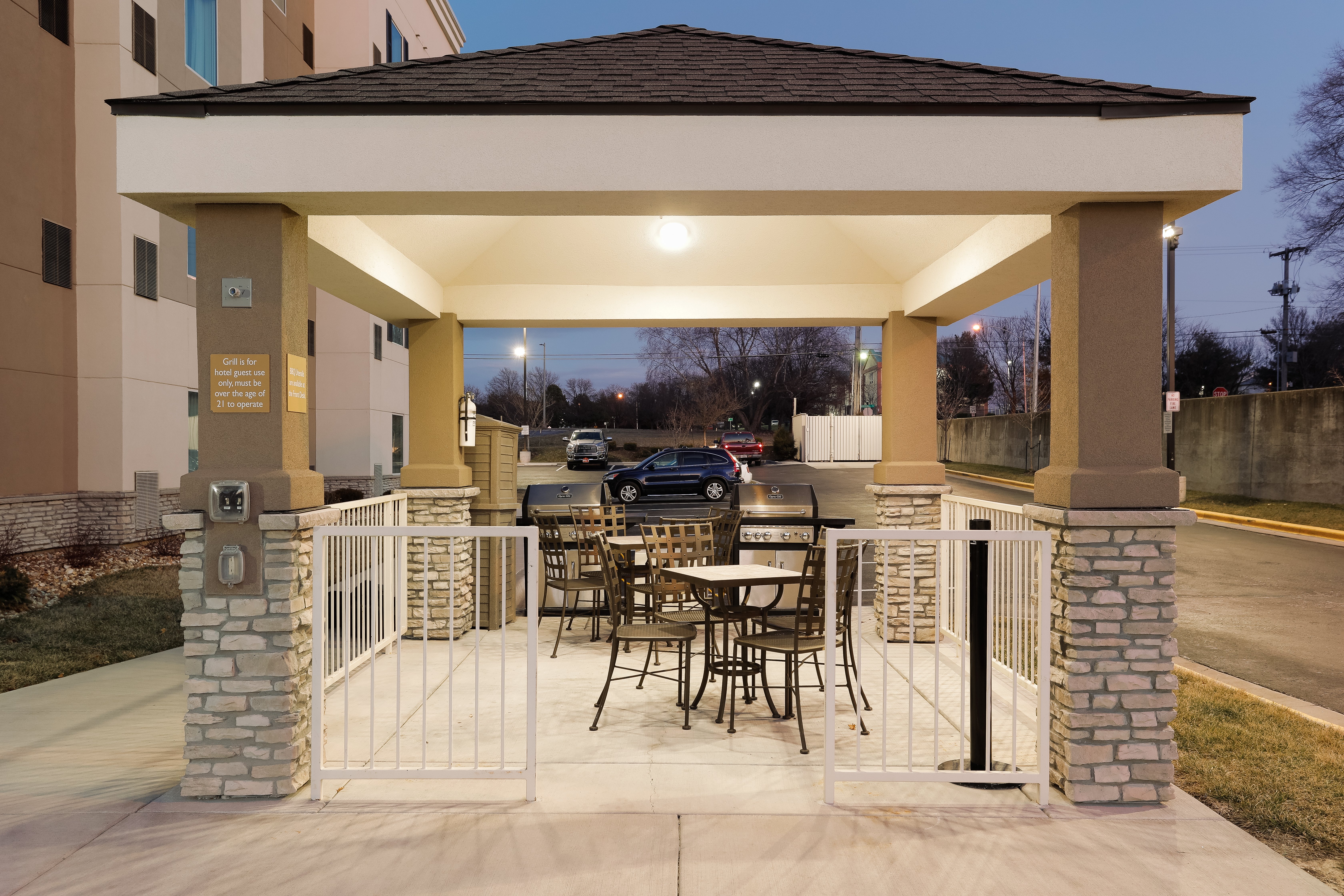 CANDLEWOOD SUITES LENEXA - OVERLAND PARK AREA 50/69