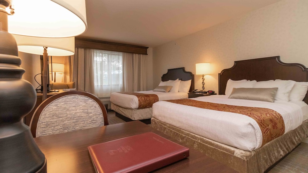 Best Western Plus Vineyard Inn & Suites 14/51