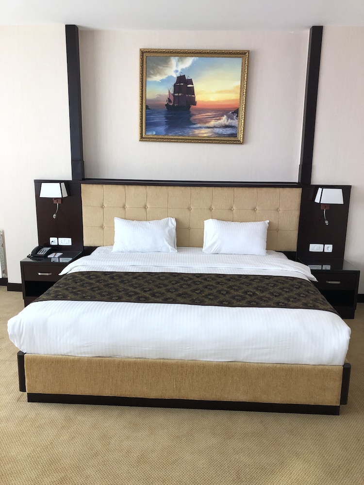 Harmony Hotel Baku 10/27