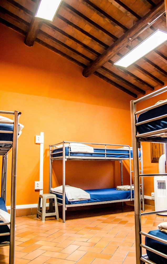 Hostel Santa Monaca 31/50
