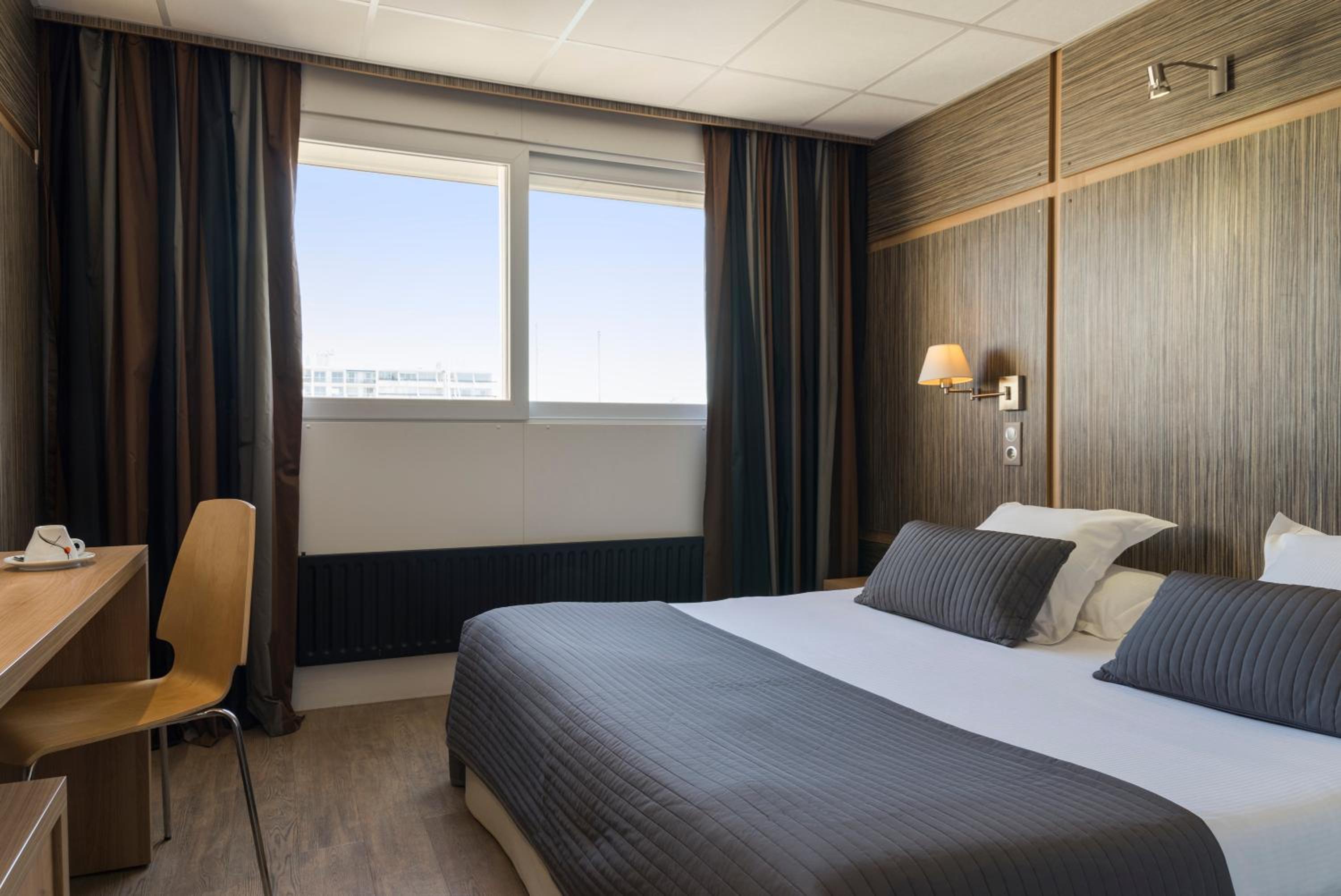 Pool, Premium, Double Bed, with View