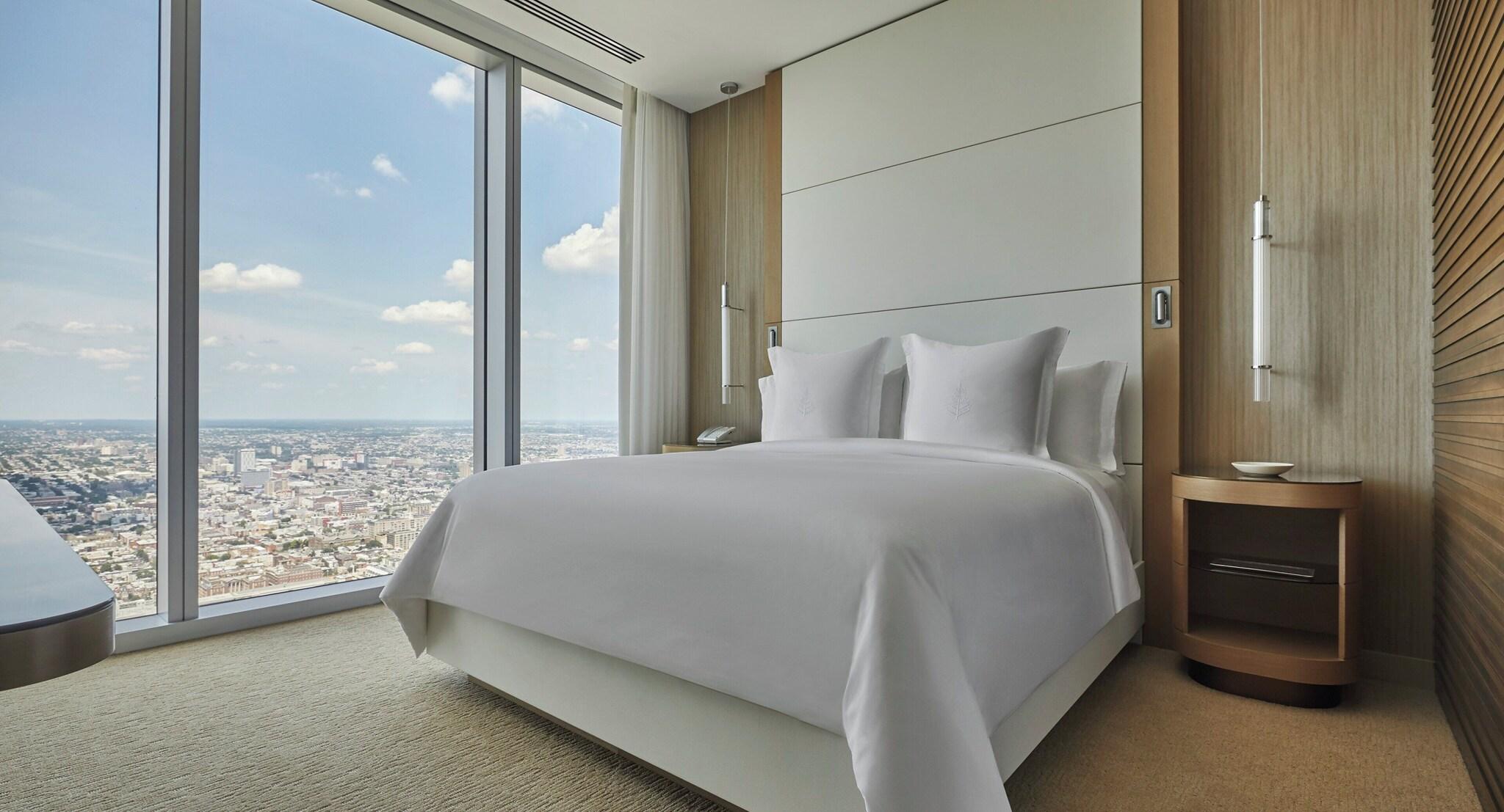 Grand, Landmark, 2 Double Beds