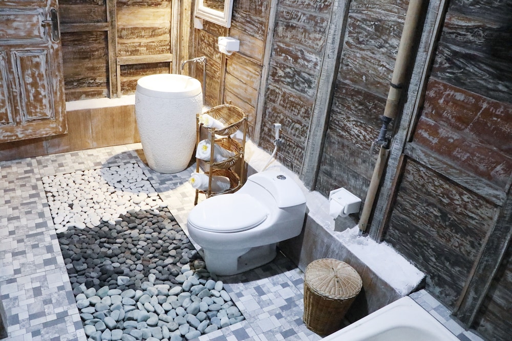 Royal JJ Ubud Resort and Spa 74/77