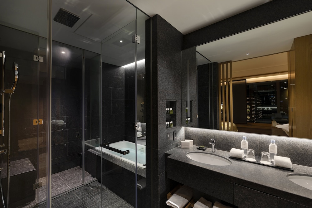 Heritage, Junior Suite, Twin Beds, Club Lounge Access