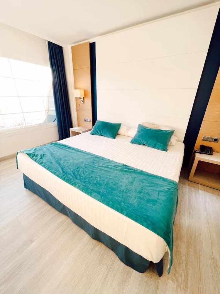 Agua Beach Hotel - Adults Only 19/66