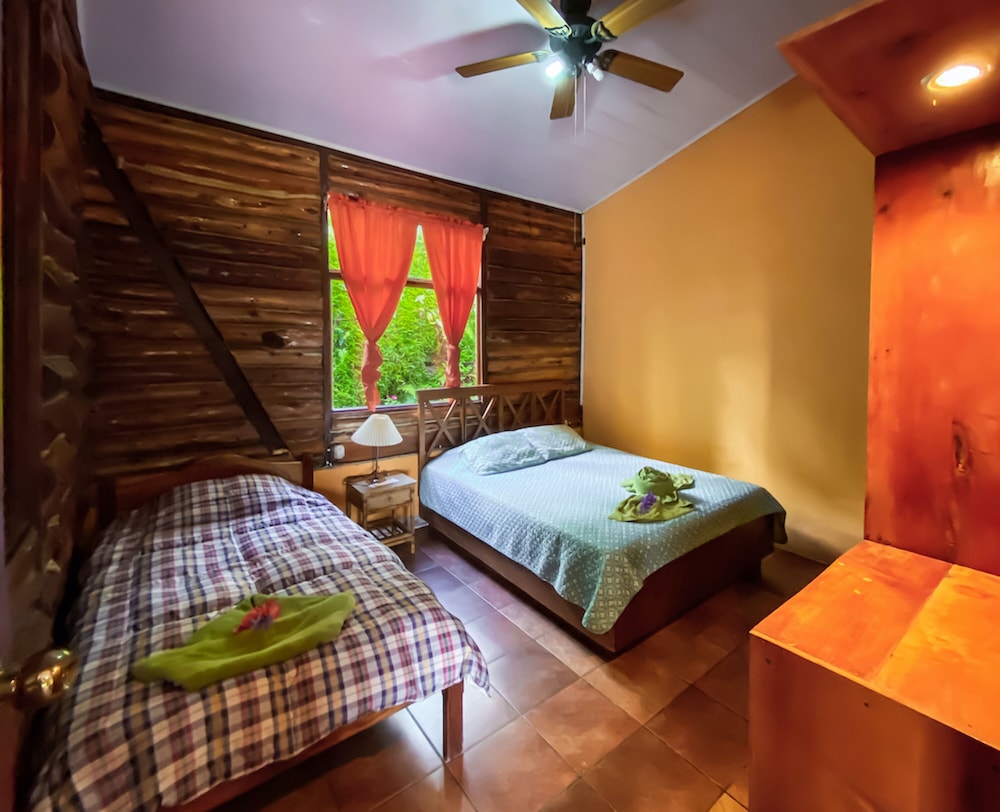 Arenal Tropical Garden 8/50