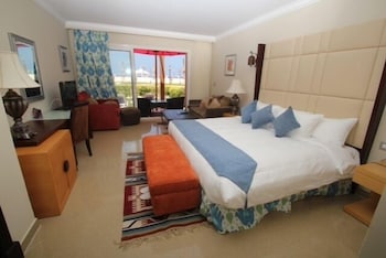Porto Matrouh Beach Resort 10/66