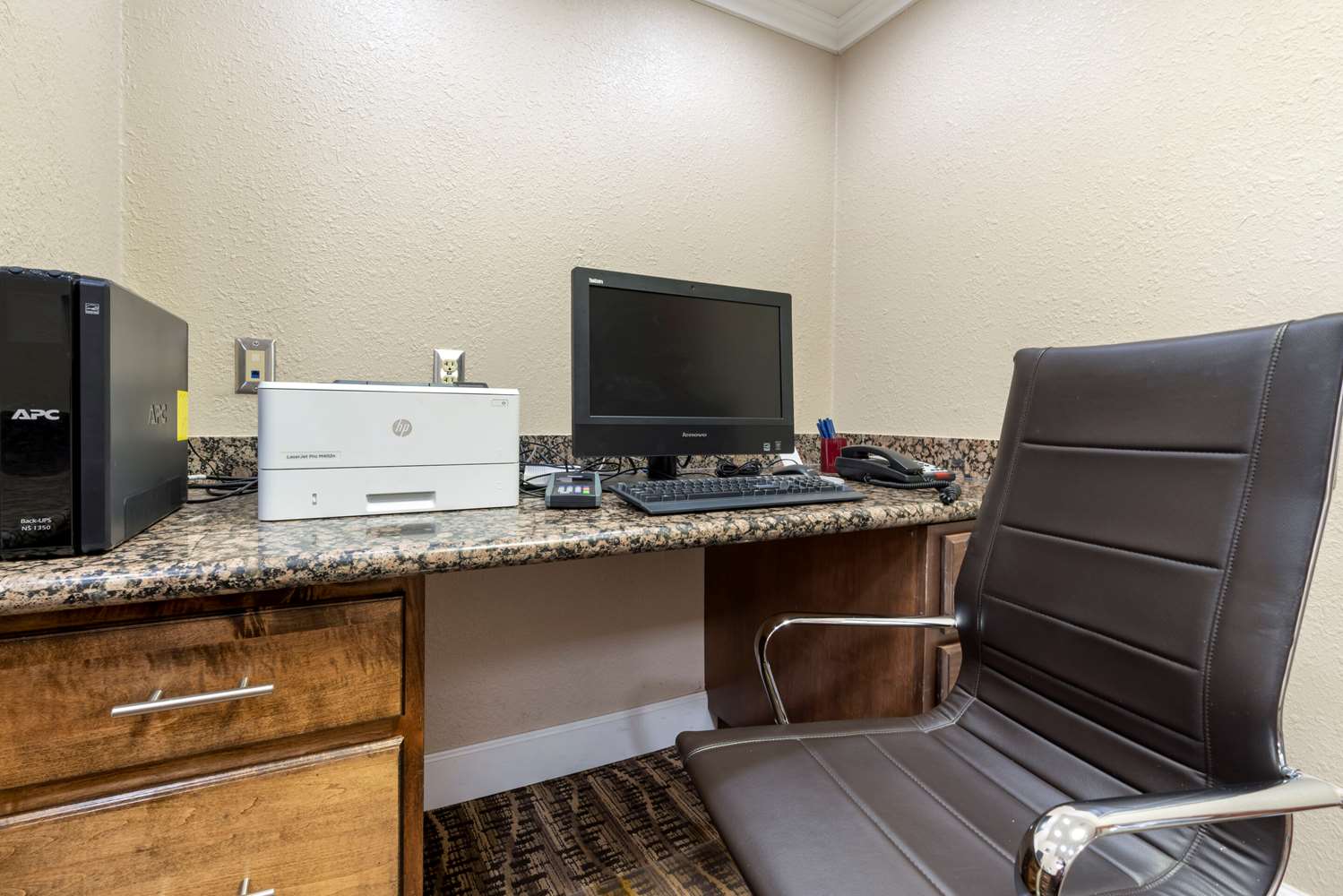 Comfort Suites Downtown Sacramento 39/47