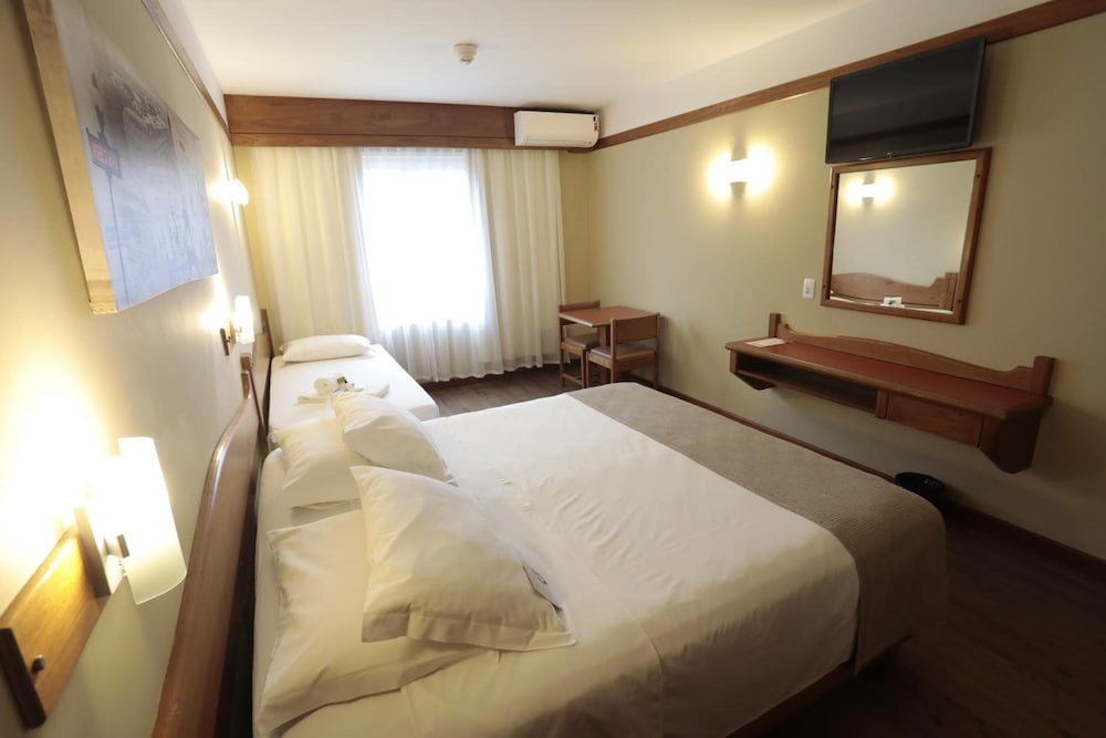 Tri Hotel Canela 7/39