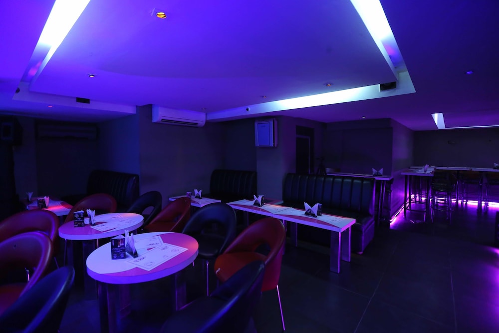 Hotel Vip International 36/41