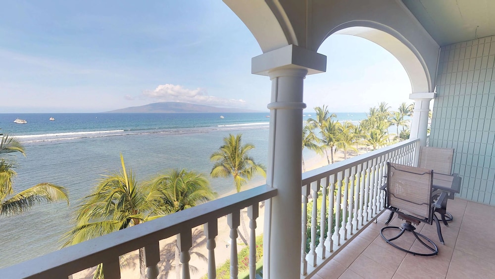 Lahaina Shores Beach Resort 45/57