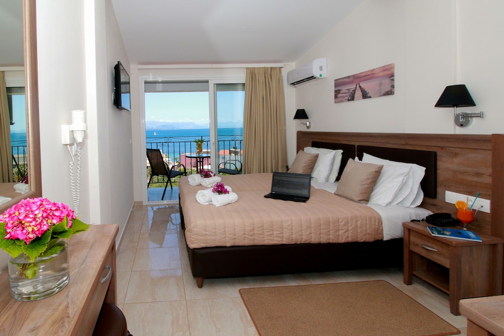 Hotel Yannis Corfu 7/39