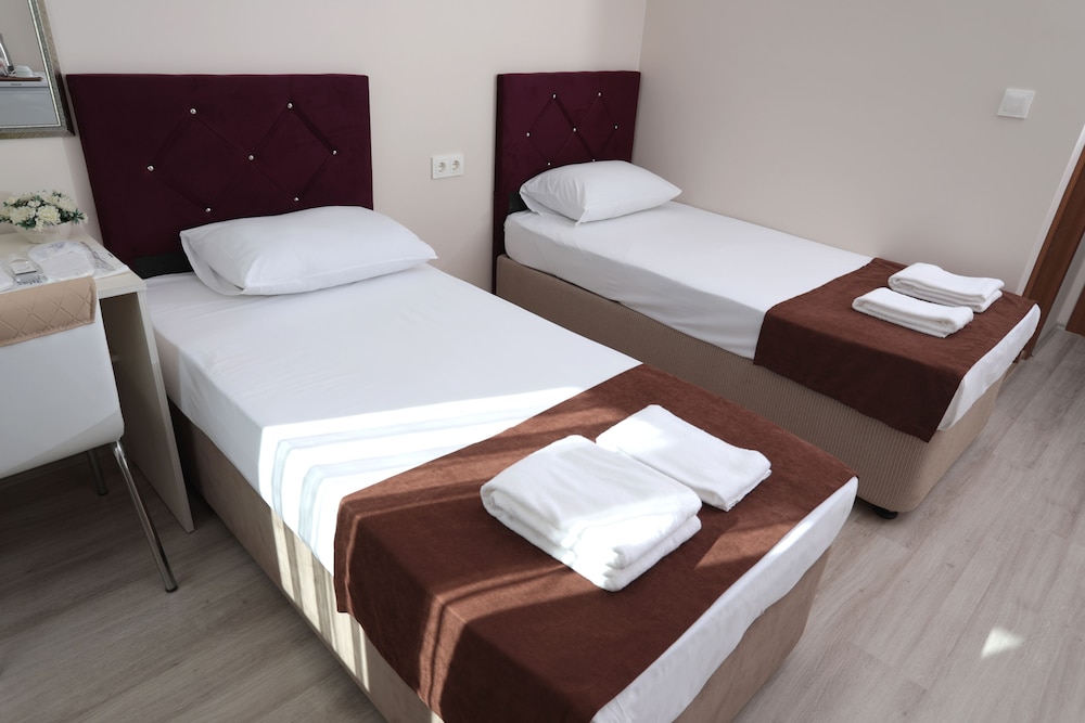 Beksiti Hotel 14/36