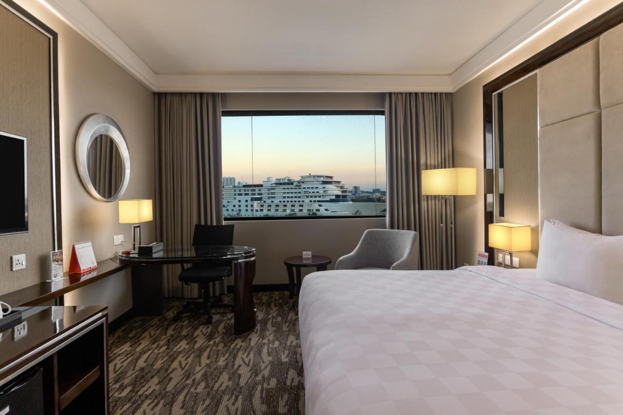 Grand Swiss-Belhotel Harbour Bay 12/51