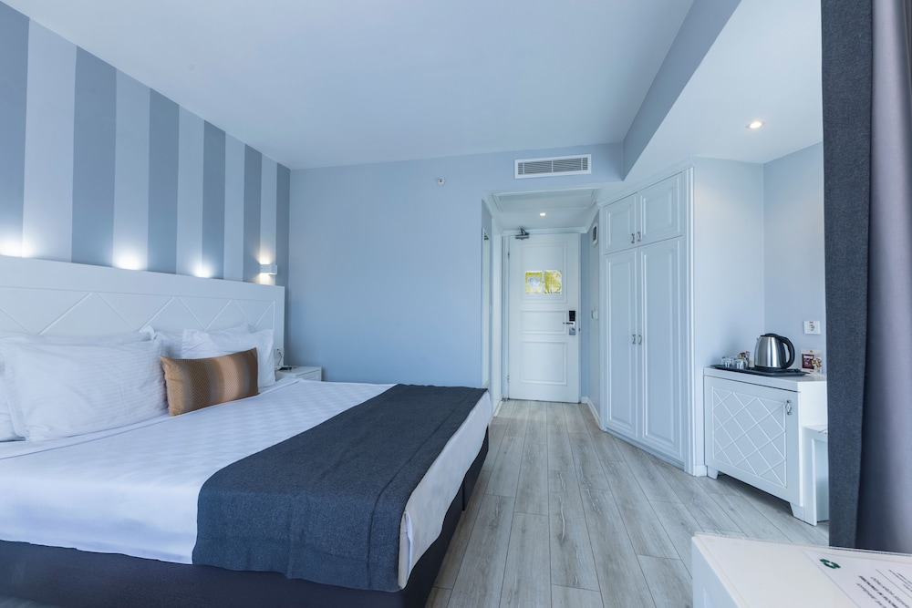 Motto Premium Hotel&Spa 30/84