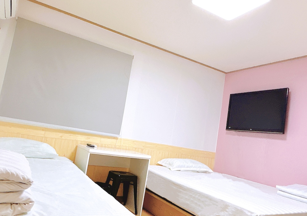 Sarang Guesthouse Dongdaemun 14/16