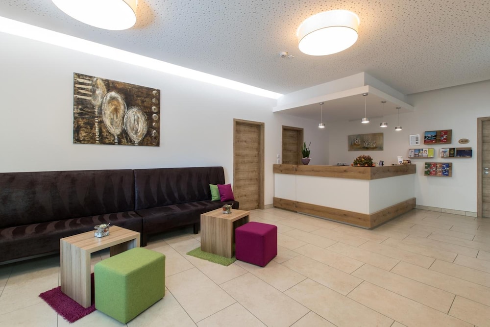 Hotel Gastehaus Bauer garni 33/50