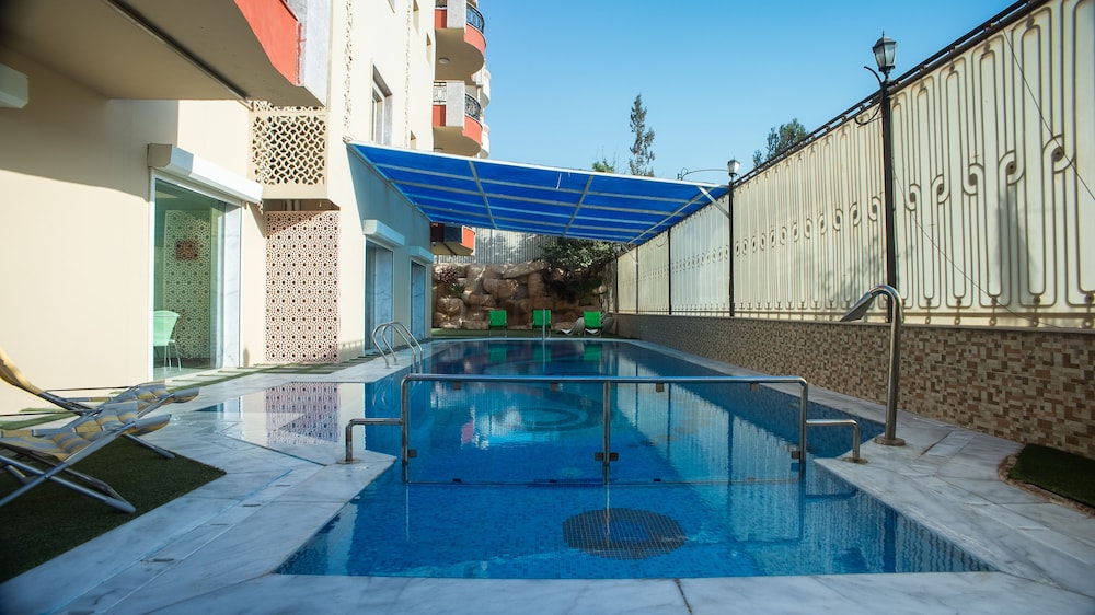 The Villa 604 Powered by look 22/35