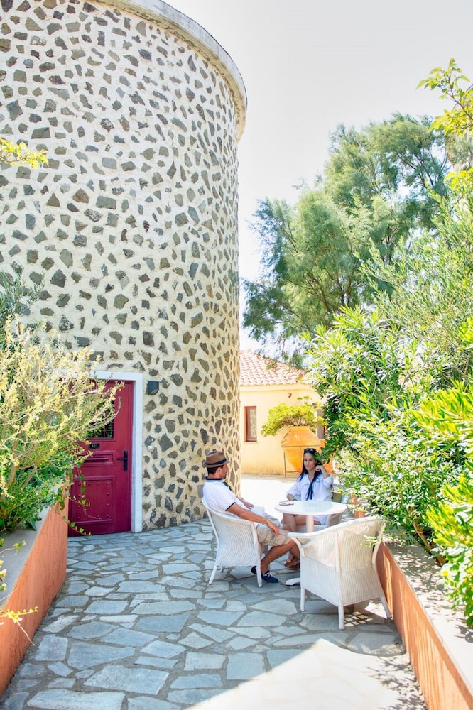 Varos Village Boutique Hotel 3/49