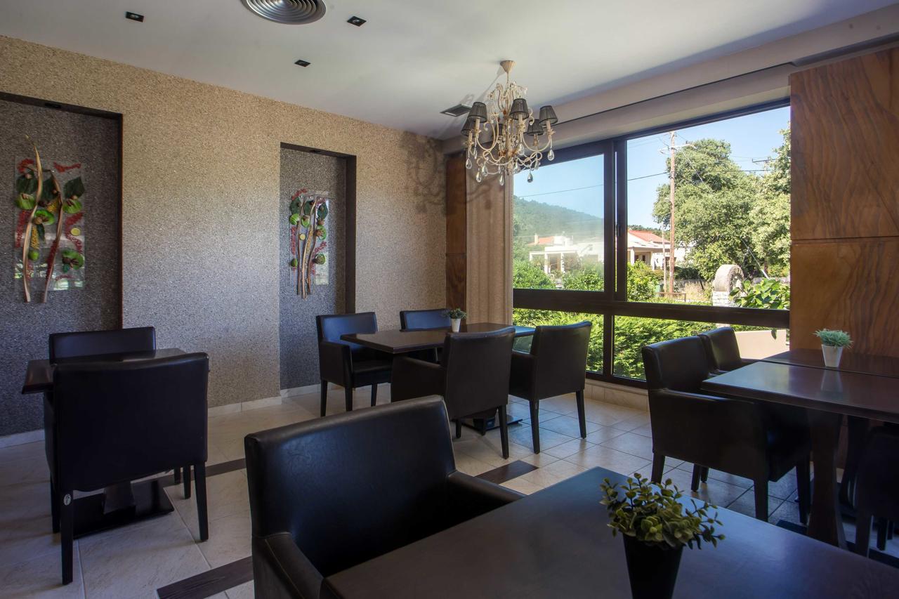 Santa Helena Hotel 70/90
