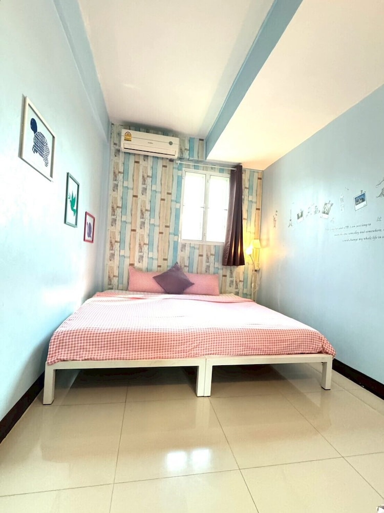 Baan Nampetch Hostel 17/50