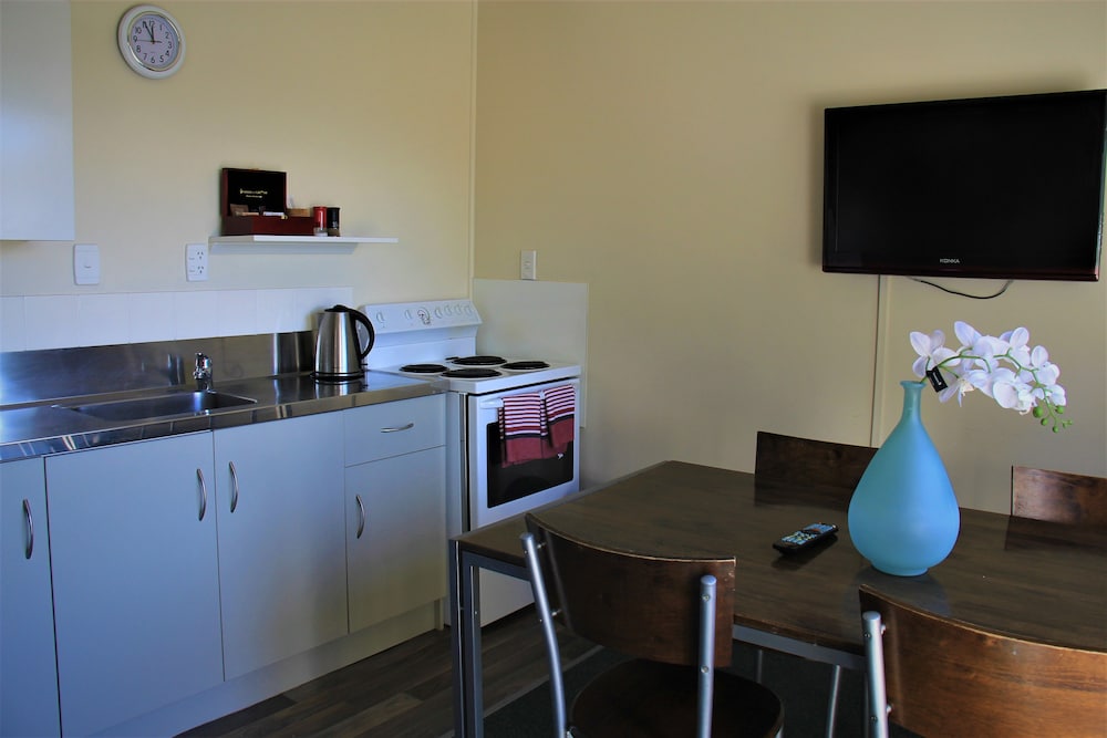 436 Rotorua Hideaway Lodge 28/38