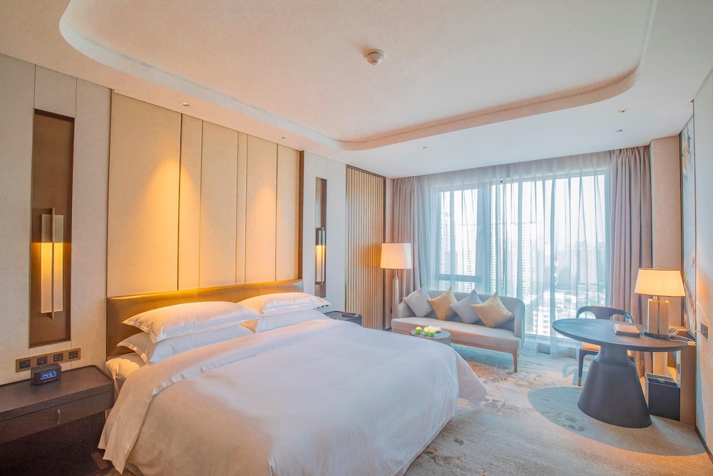 Sheraton Yunfu Xinxing Hotel 20/55