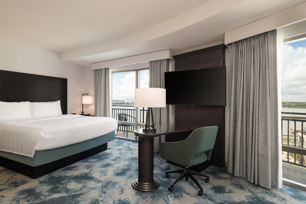 Room, King Bed, Sofa, Balcony, Corner