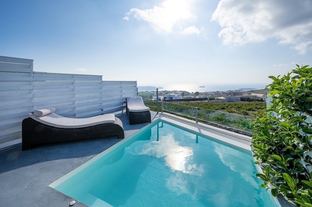 Smy Santorini Suites & Villas 69/76
