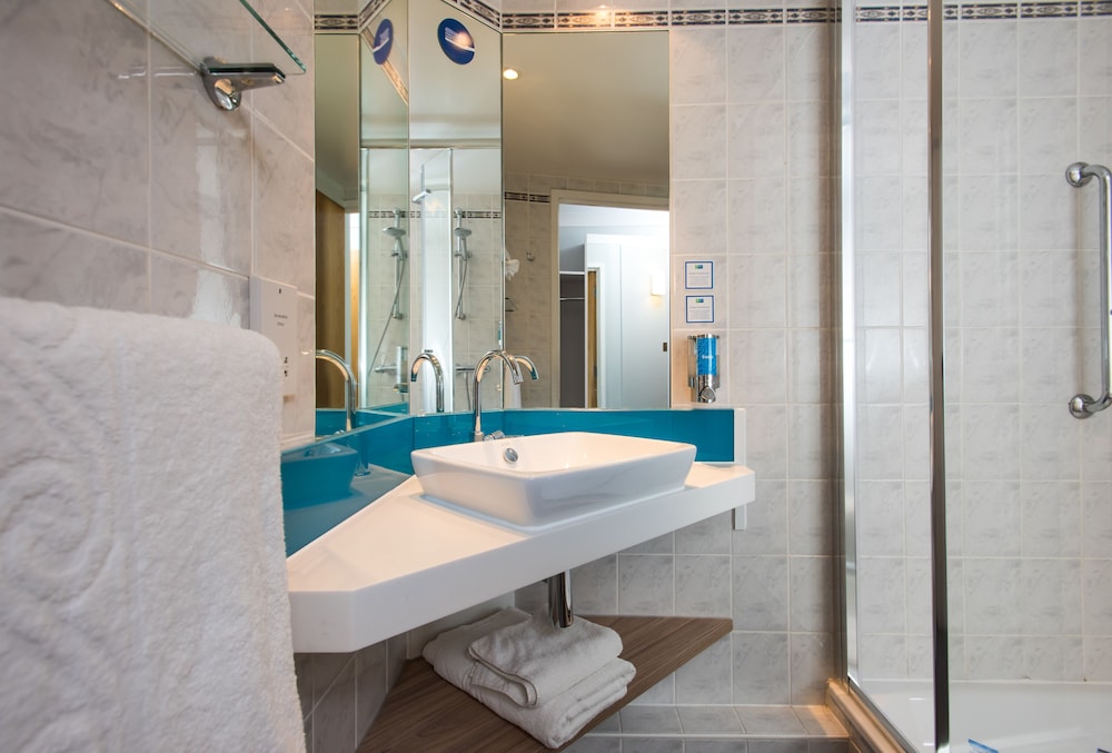 Holiday Inn Express Edinburgh - Leith Waterfront, an IHG Hotel 26/52