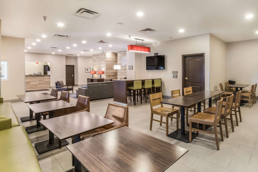 Comfort Inn & Suites Fairburn - Atlanta Southwest 41/45