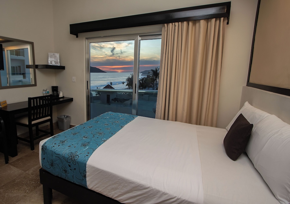 Coral Island Hotel and Spa 21/70