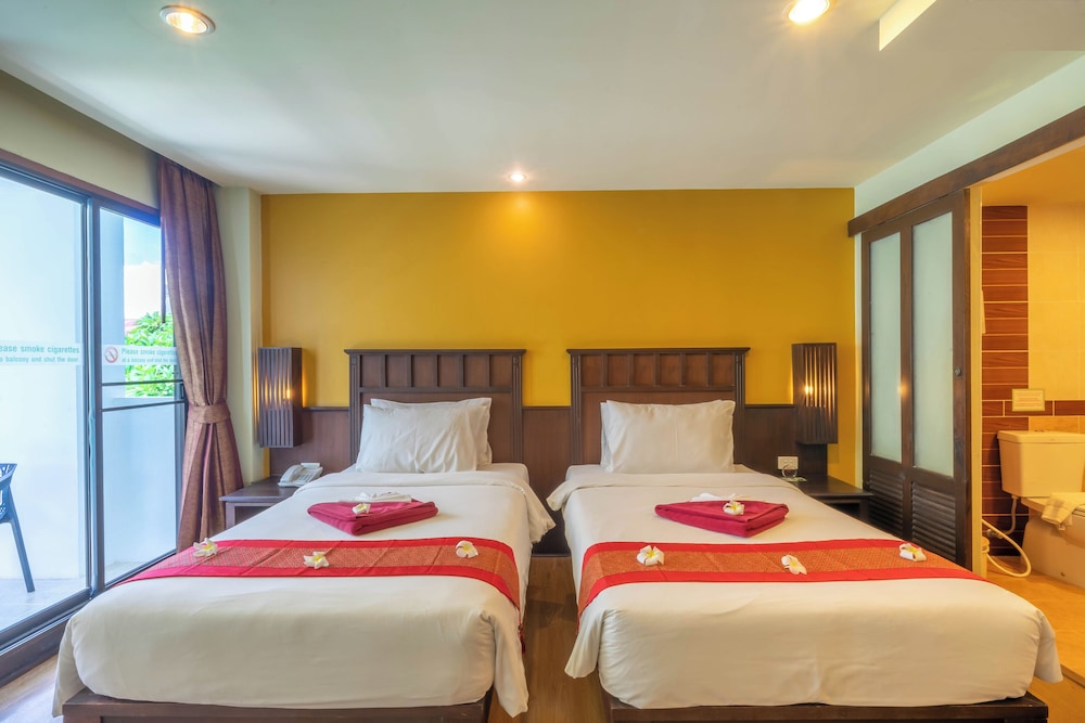 Two bedrooms deluxe family unit 64sqm
