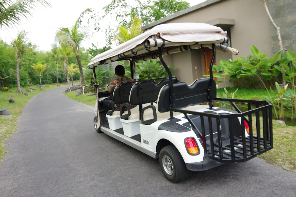 The Westlake Resort Yogya 44/57