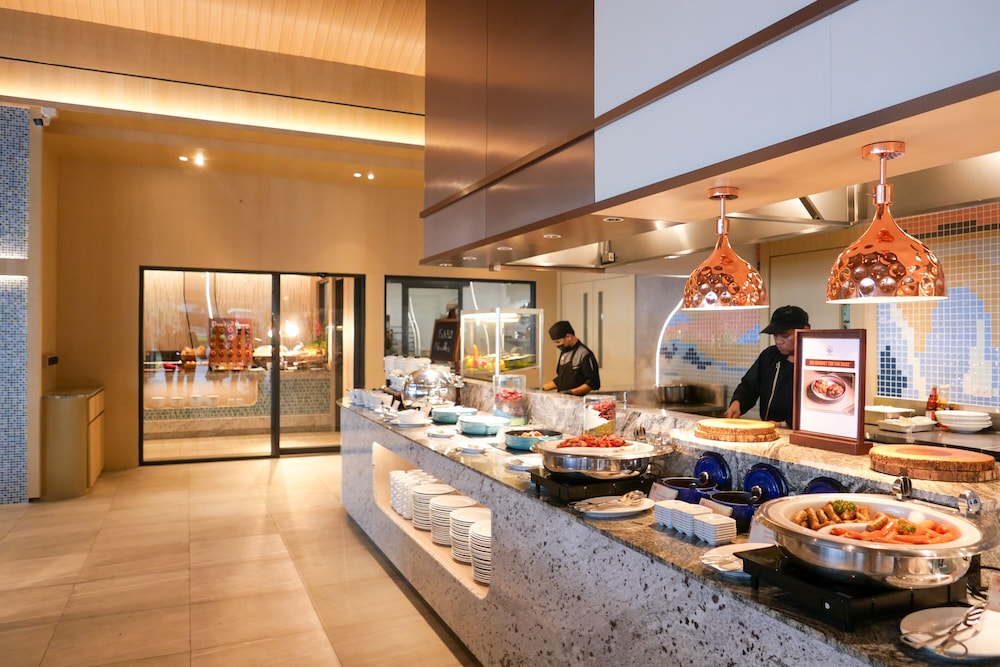 Kc Grande Resort and Spa 8/52